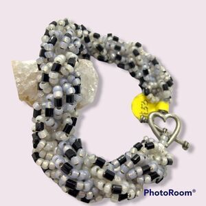 Beaded braid twist estate bracelet with heart‎ closure